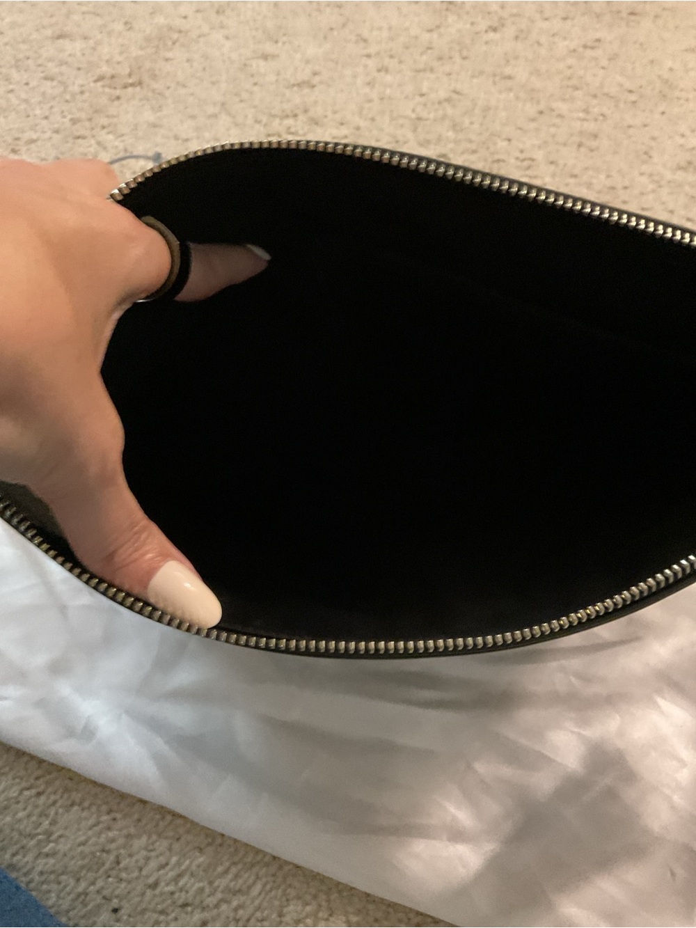 Tory Burch Fleming XL Black Quilted Leather clutch - Picture 8 of 8